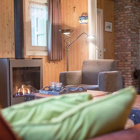 Luxurious Chalet In Oud Turnhout With Large Garden Villa Oud-Turnhout Luaran gambar